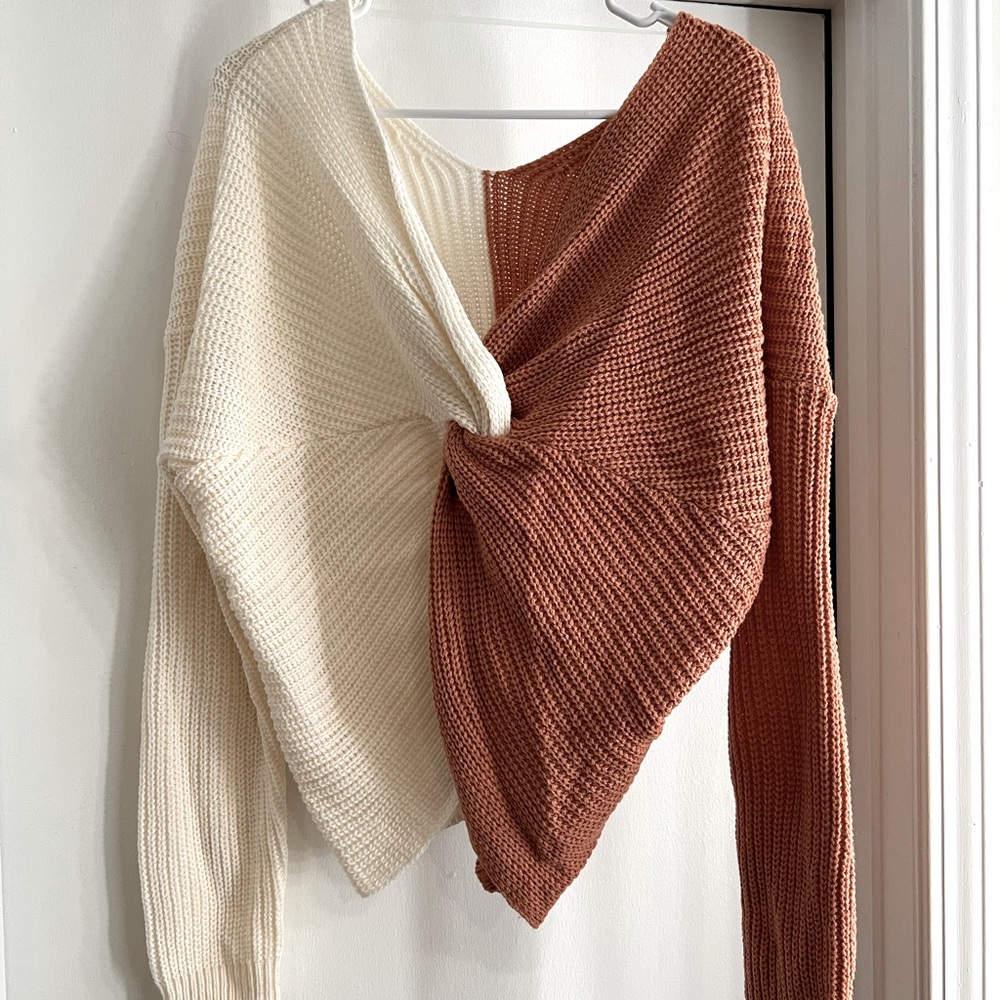 chunky crisscross sweater!